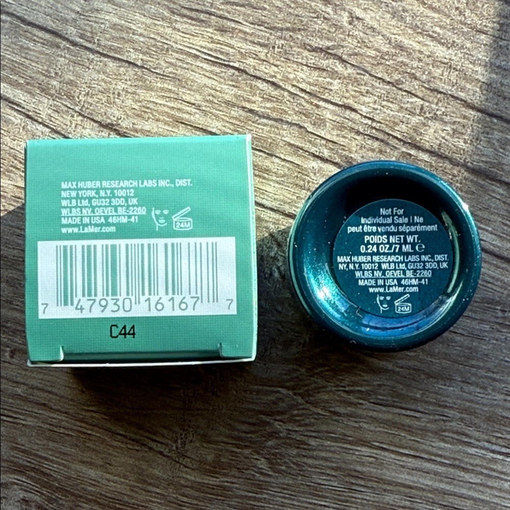 La Mer • Rejuvenating Night Cream Intense - Picture 10 of 11